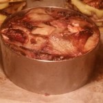 Tortino patate e trevisana con salsa allo zola