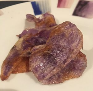 Chips di patate viola